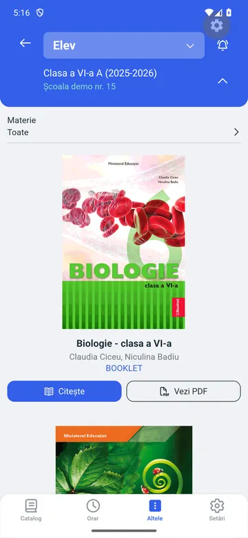 Manuale școlare în aplicație